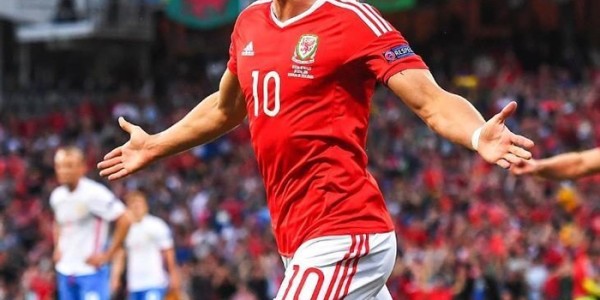 kaiyun网站-死神归隐！拉姆塞宣布正式退役，一段满是温情与悲情的传奇落幕|威尔士|足总杯|阿森纳|绝杀|美洲狮足球俱乐部_新浪体育_新浪新闻