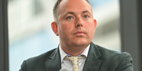 kaiyun体育app-雄鹿总经理：休赛期决策原则是最大化字母哥巅峰期&amp;amp;抓住争冠机会