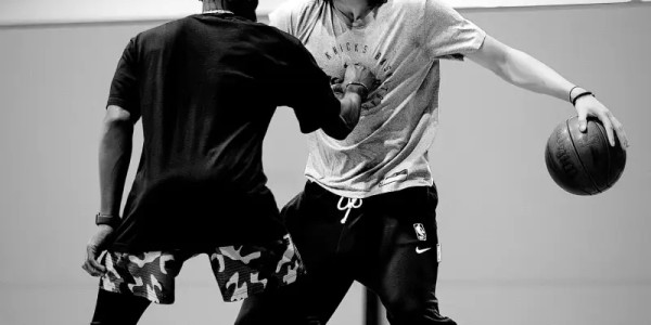 Kaiyun APP-为新赛季做准备！尼克斯小将达迪耶ins晒训练照