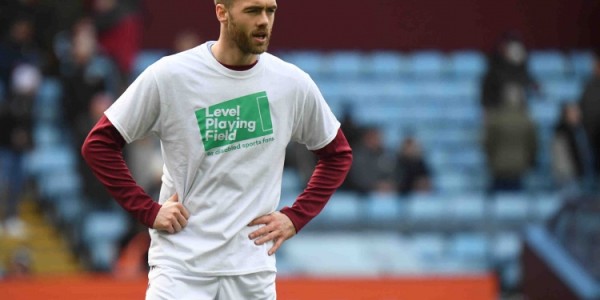 kaiyun网站-英媒：前阿森纳后卫钱伯斯有望加盟英冠新军雷克瑟姆