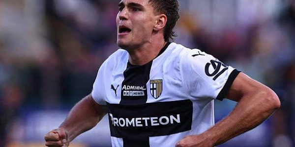 kaiyun网站-保级队送图多尔首败，尤文争四岌岌可危