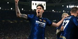 巴斯托尼：淘汰拜仁排个人生涯前五 国米的确有两个“蛋蛋”