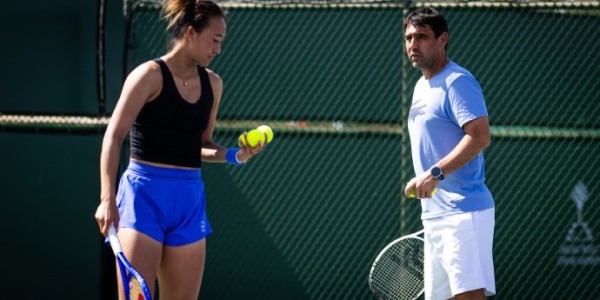 kaiyun网站-郑钦文教练换成前澳网亚军？阳光双赛首站与斯瓦泰克同区|蒂斯|WTA1000|北美阳光双赛|斯维托丽娜|穆霍娃_新浪体育_新浪新闻