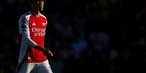 上赛季仅出场6分钟！阿森纳官方：与后卫富安健洋提前一年解约