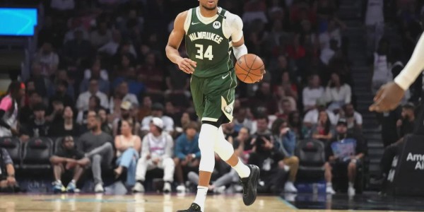 字母哥加入马刺，锡安加入雄鹿，美媒提议雄鹿三队交易送走字母哥